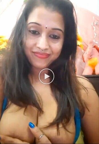 Extremely Cute Babe Indian Pron Vedio Show Her Nice Boobs Mms