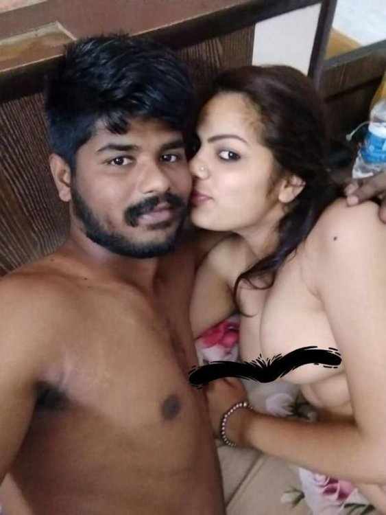 Beautiful horny couples get fuck indian porn video’s leaked mms