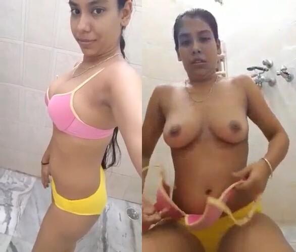 Hot girl showing boobs pussy indian hot xxx hd leaked nude