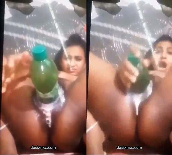 Super horny girl masturbating with bottle deshi porn leaked mms