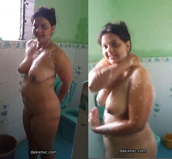 Horny milf big boobs babe indian milfs bathing nude video mms