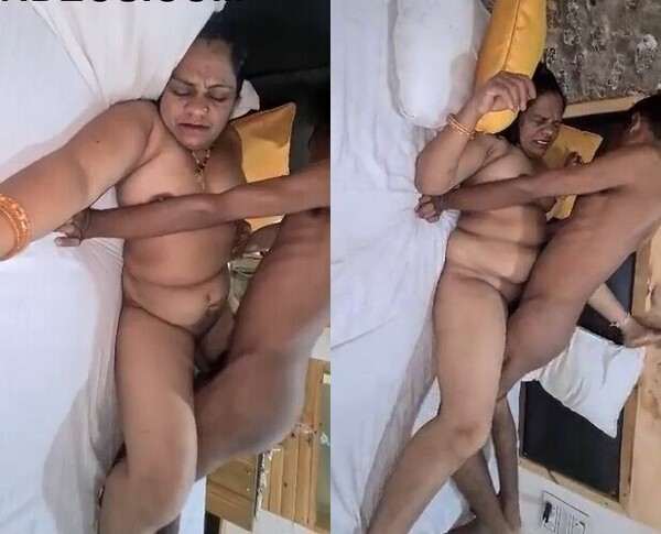 indian aunty porns video hard fucking young boy in hotel mms