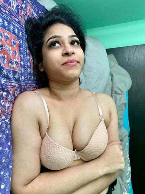 Super hotly indian babe pics of tits full nude pics collection (2)