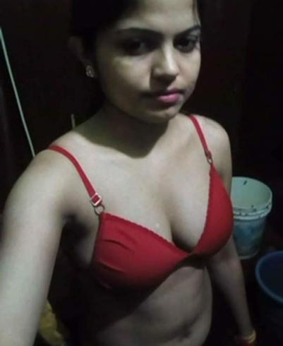 Very beautiful desi girl pics of tits all nude pics album (1)