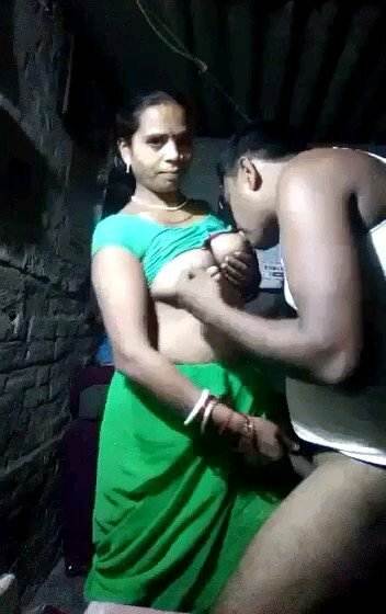 Village horny desi bhabi porn devar stand fucking mms