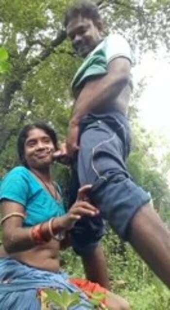 Village sexy desi bhabi x videos illegal affair enjoy outdoor mms