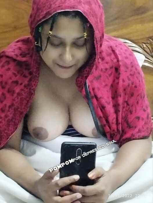 Super hottest milf big tits girl sexy nudes nude pics collection (3)