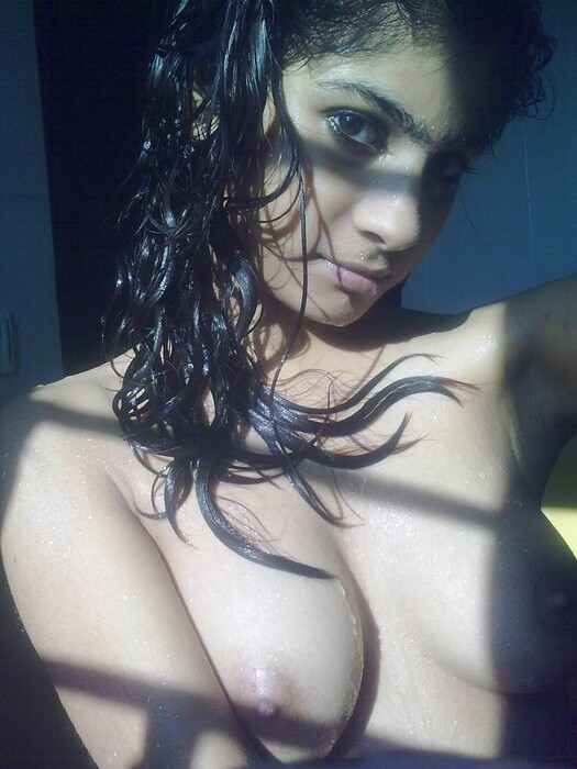 Very hot desi 18 girl porn images all nude pics albums (2)