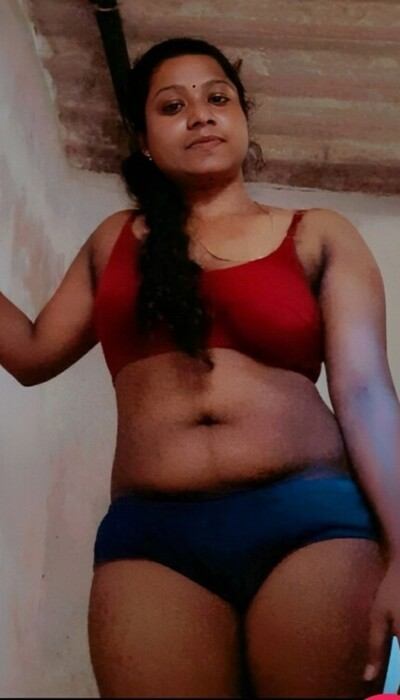 Very hot mallu bhabhi all nude pics collection (2)