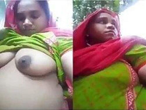 Village mature desi desi aunty xxx show her big boobs pussy mms