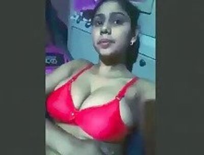 Desi milk tanker girl bengali chudai showing her big tits mms xvedios