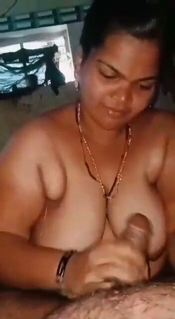 Super milf big tits mallu aunty xxx hand blowjob nude mms