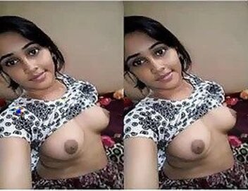 Very beautiful sexy girl xxn desi showing tits xxx video