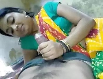 Very beautiful village sexy savita bhabhi xx enjoy devar big dick