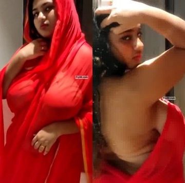Super-hottest-big-tits-desi-bhabi-pron-showing-huge-boobs-mms.jpg