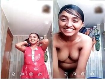 Very-cute-hot-18-girl-xxxvideo-desi-nude-bathing-viral-mms.jpg