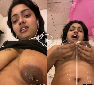 Sexy-milky-hot-indianbhabisex-show-big-tits-viral-mms.jpg