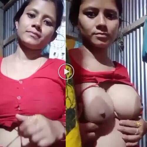 Village-sexy-desi-sexy-bhabhi-xxx-video-shows-boobs-bf.jpg