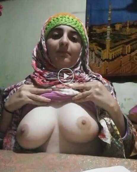 Cute-pak-Muslim-hijabi-babe-www-xnxx-pakistan-nude.jpg