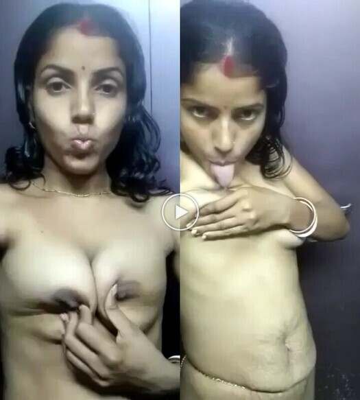 desi-village-sexy-xxxdesi-bhabhi-nude-suck-tits.jpg