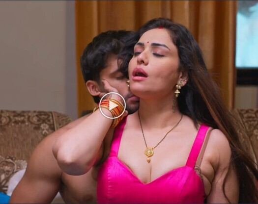 Very-hot-bhabi-fuck-saree-ki-dukan-web-series-video-clip-HD.jpg