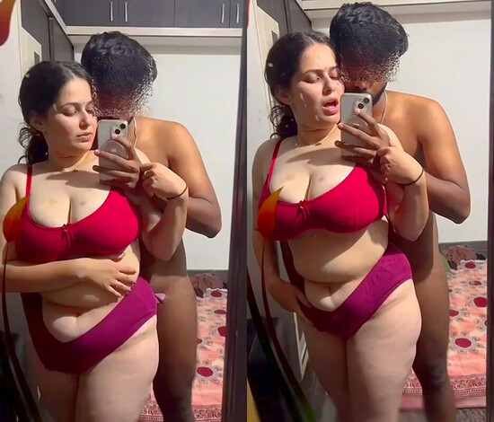 Super-hottest-pak-bhabi-pakistani-sex-clips-sex-with-son-HD.jpg