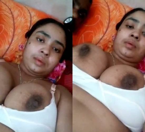 Bangladeshi-muslim-x-xx-desi-bhabhi-big-boobs-nude.jpg