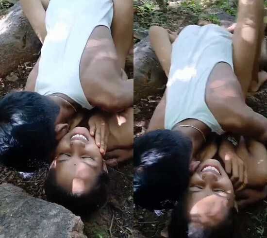 Desi-village-18-couple-desi-video-s-sex-in-outdoor-jungle.jpg