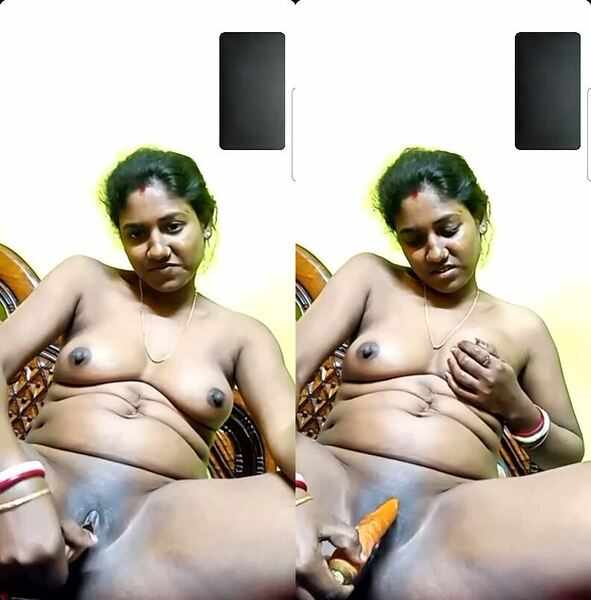 Amateur village horny hot &sexy bhabi fingering with carrot