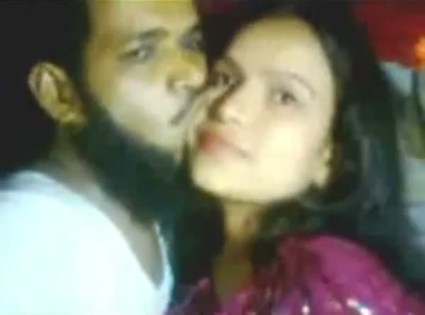 Bangladeshi village muslim couple bhabhi live sex mms